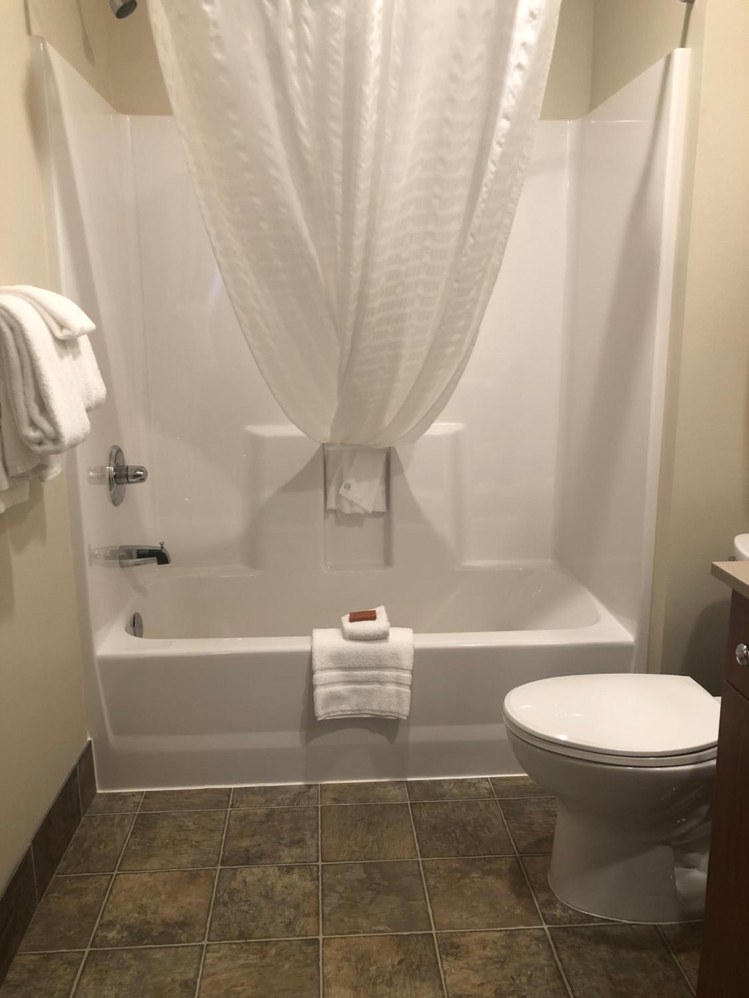 Aspen Suites Hotel Ситка Экстерьер фото